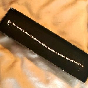 Aquamarine & diamond bracelet